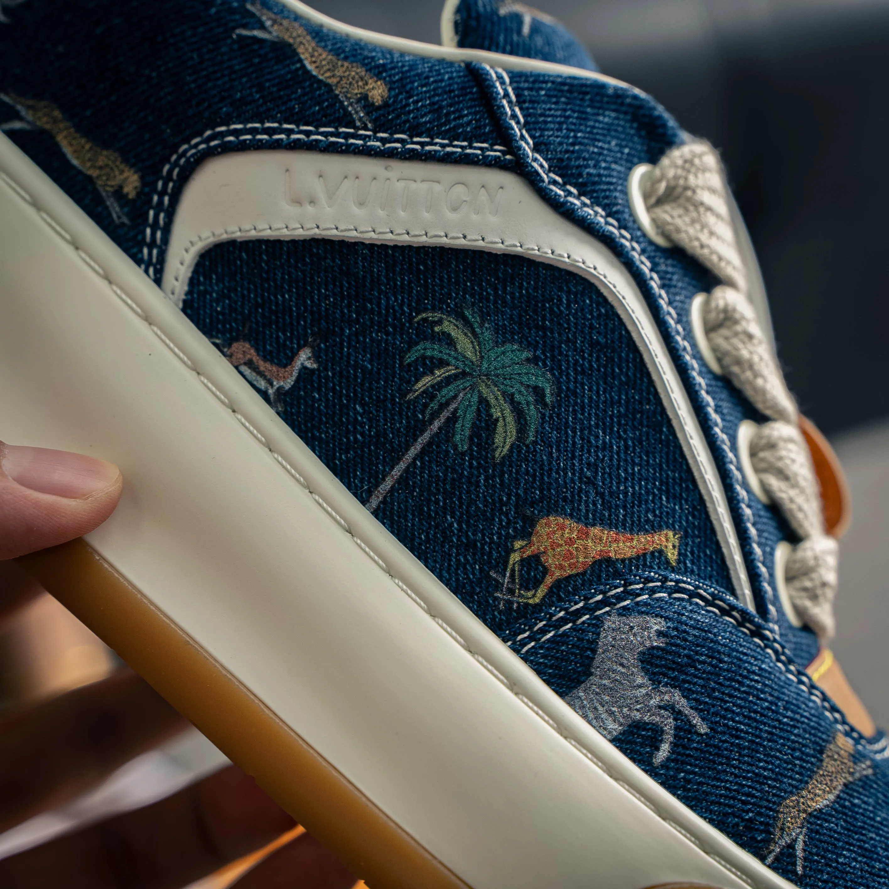 LV tilted ， Shoes，Sneakers， Shoes，Skate Shoes~~ Sneakers， LV Shoes ， Cushioning TPU Vuitton ，